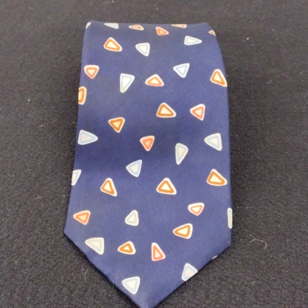 Tie